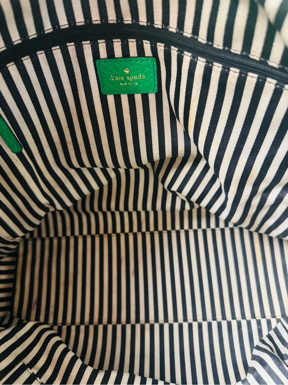 Kate Spade New York Green Pebbled Leather Tote Purse Tassel